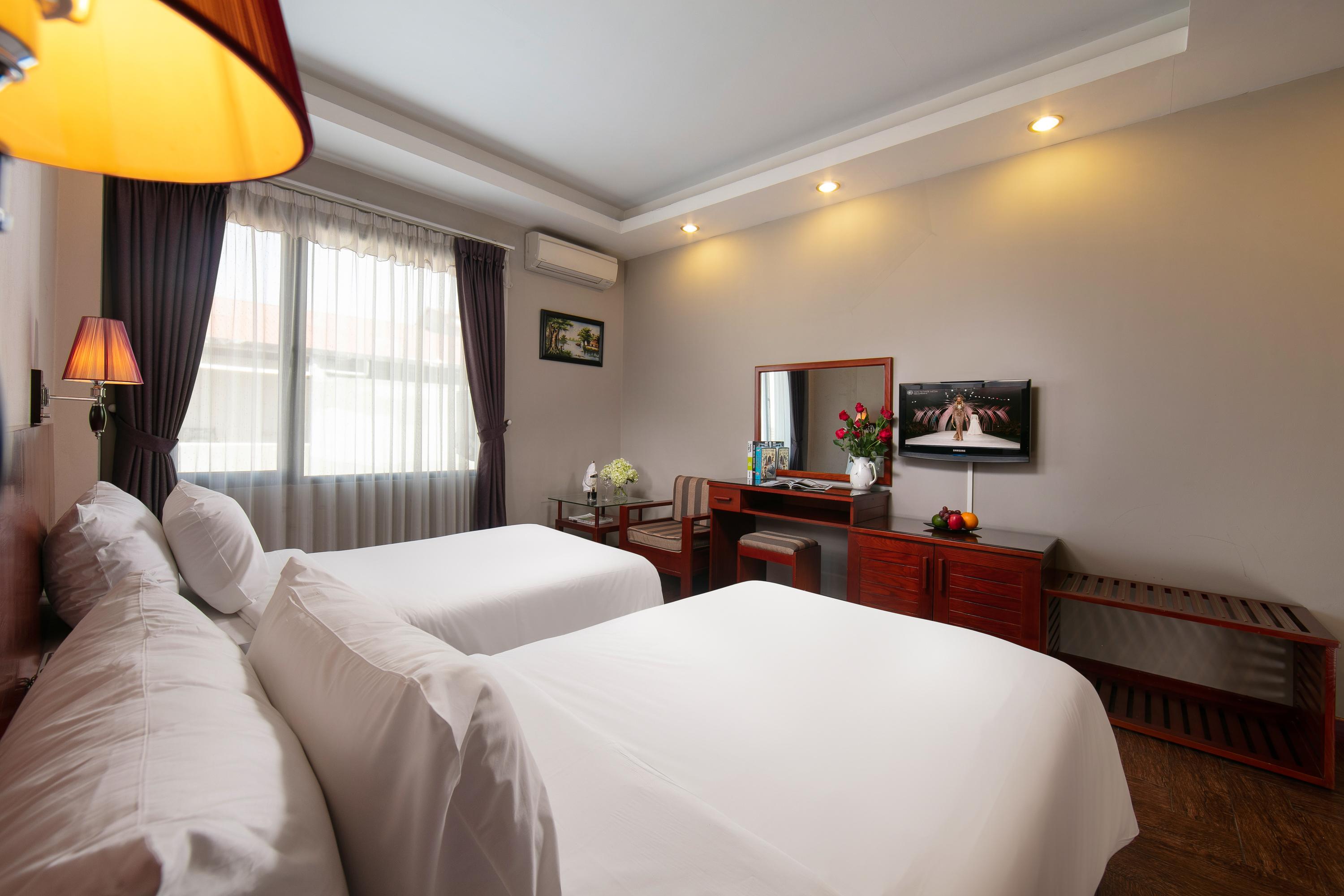 Sen Hotel - Managed By Sen Hotel Group Hanoi Exterior photo