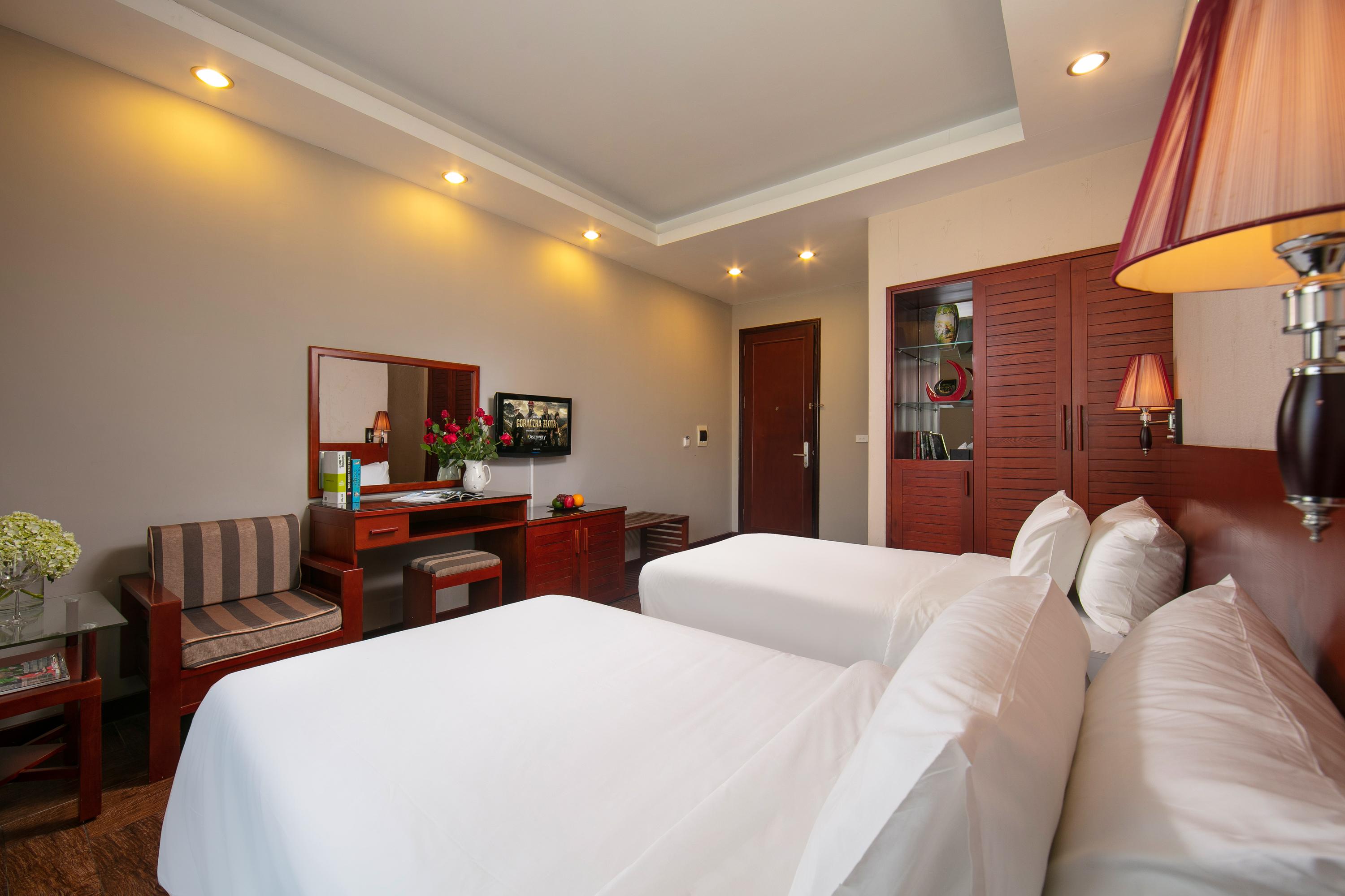 Sen Hotel - Managed By Sen Hotel Group Hanoi Exterior photo