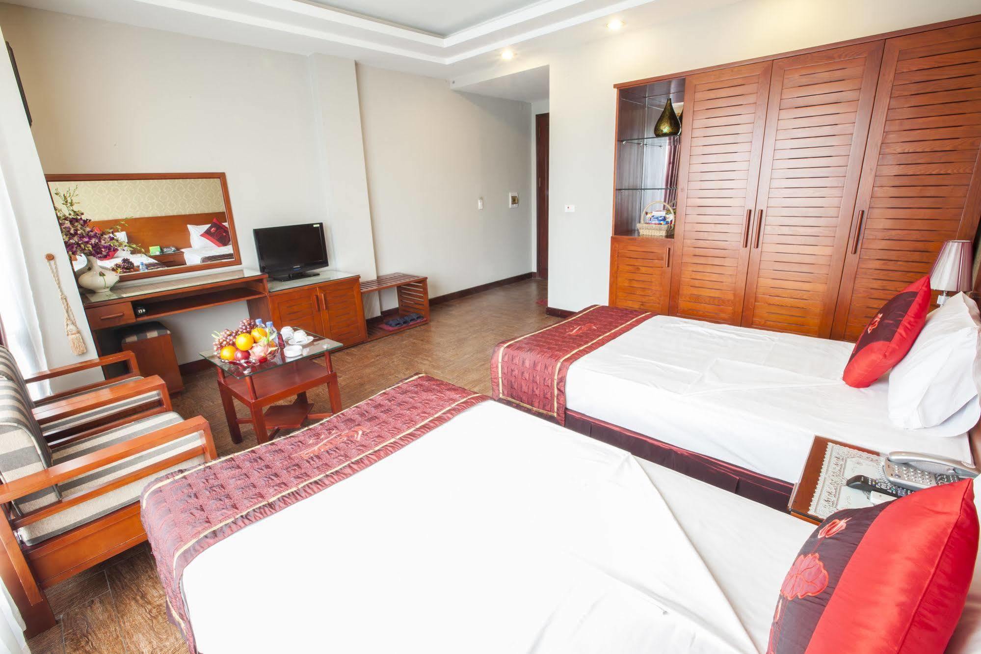 Sen Hotel - Managed By Sen Hotel Group Hanoi Exterior photo